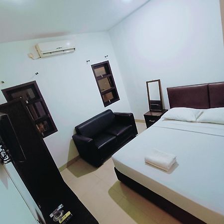 VI Hotel Bandung Buitenkant foto
